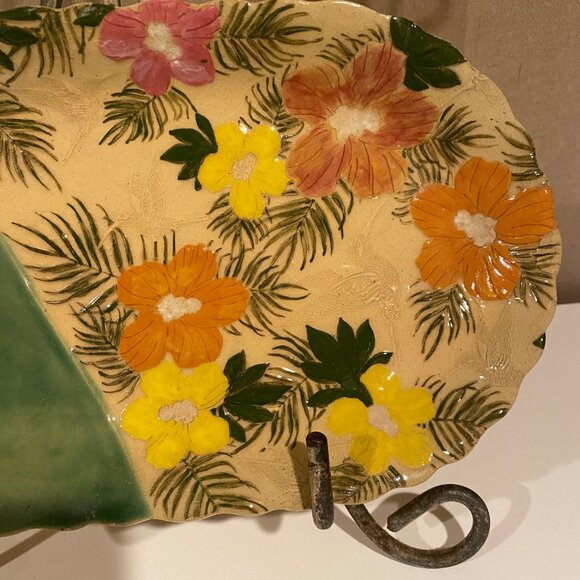 Studio Pottery Platter - Floral & Bird Design, Signed by Janie O. 13.5x7 🎨 - Picture 4 of 5